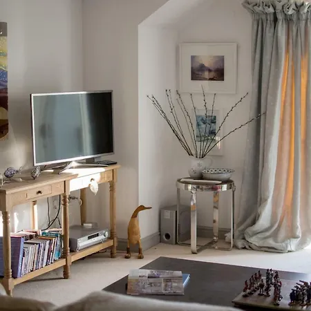Stunning With Breathtaking Sea Views * Penzance